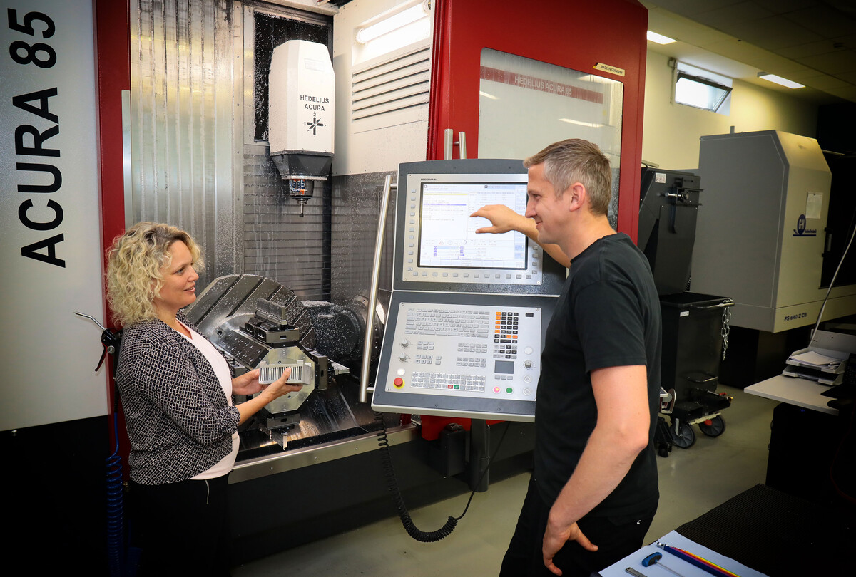 Referenz VETEC 5-Achs-Bearbeitungszentrum Referenz VETEC 5-Achs-Bearbeitungszentrum